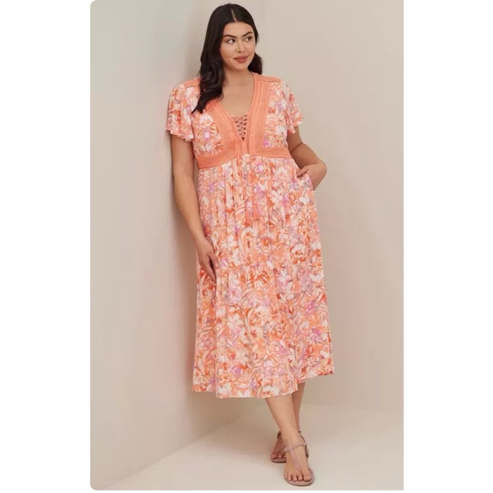 Torrid Lace Up Tea Length Dress Lined Floral Feminine Midi Boho Romantic Sz 3X